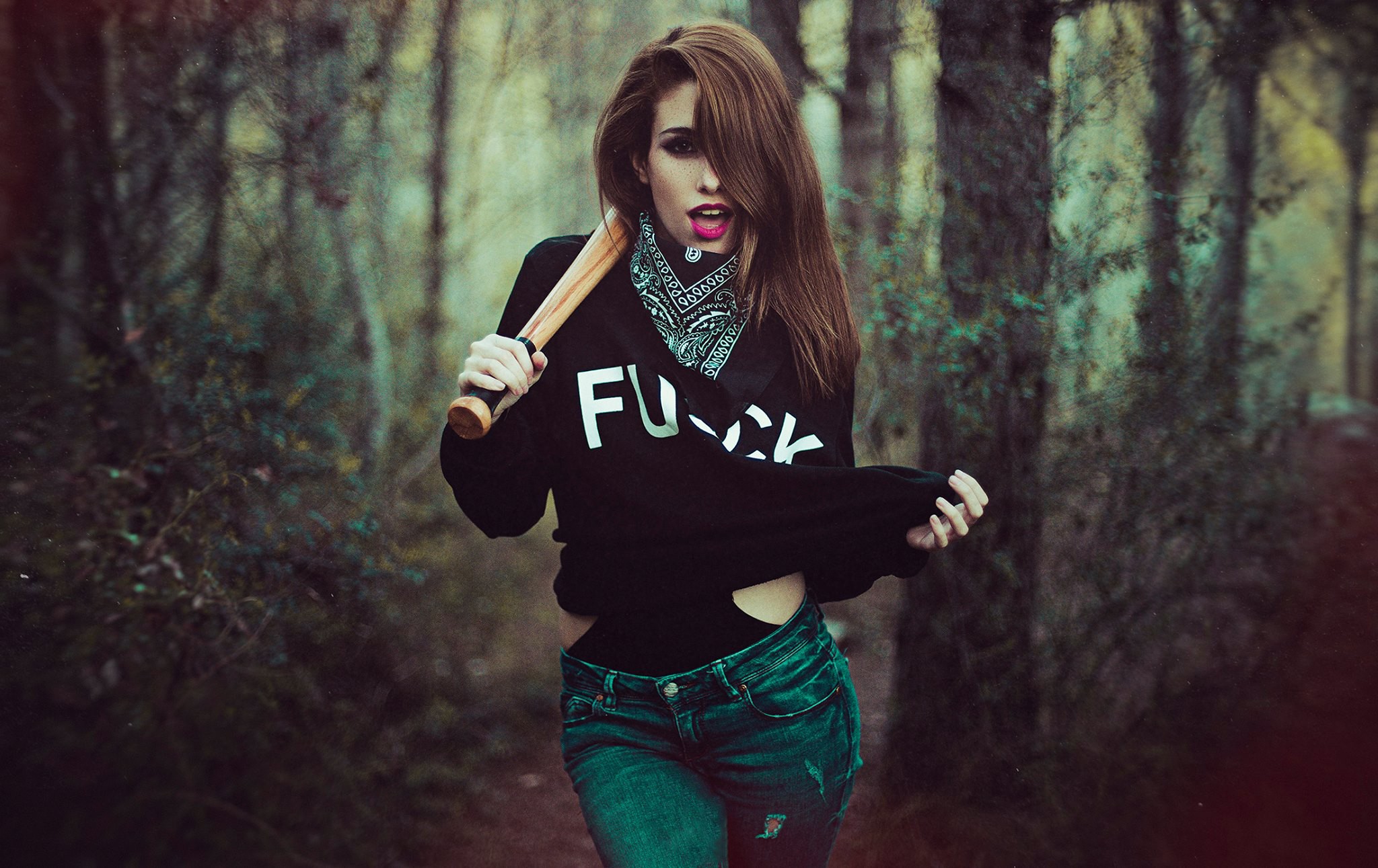 Take a pause and enjoy Sassy girls — streaming from Naples